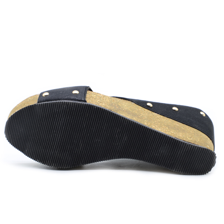 rubber sole wedge slipper